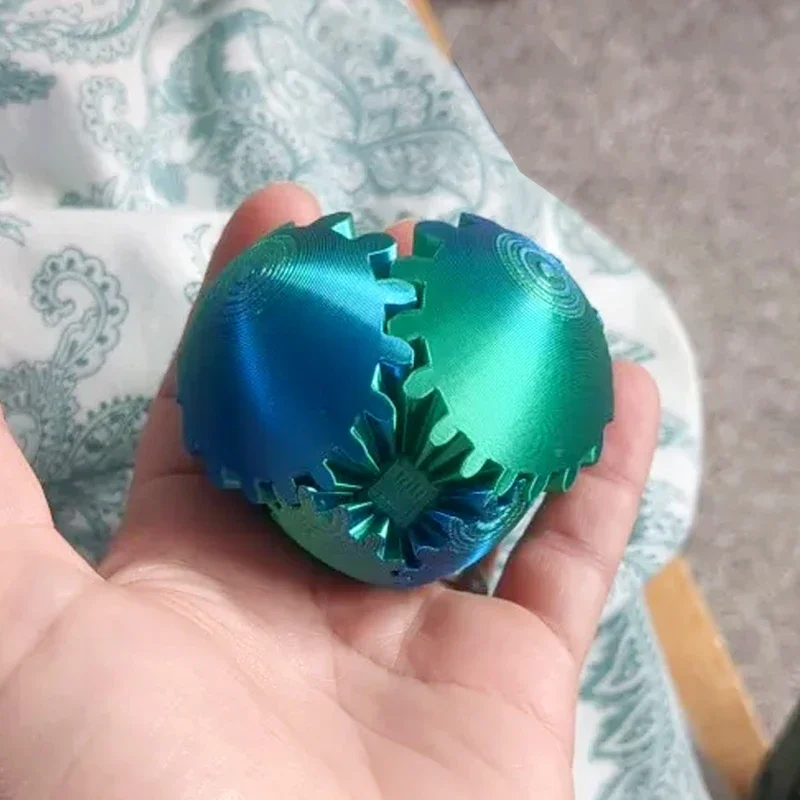 لعبة فيدجيت كروية ثلاثية الأبع - مراجعة 3D Printing Gears وسعره