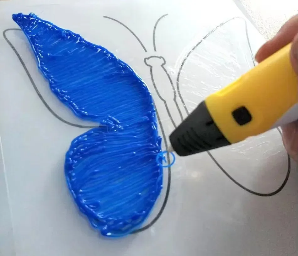 كتاب رسم بالقلم ثلاثي الأبعاد  - مراجعة 3D Printing Templates Free وسعره
