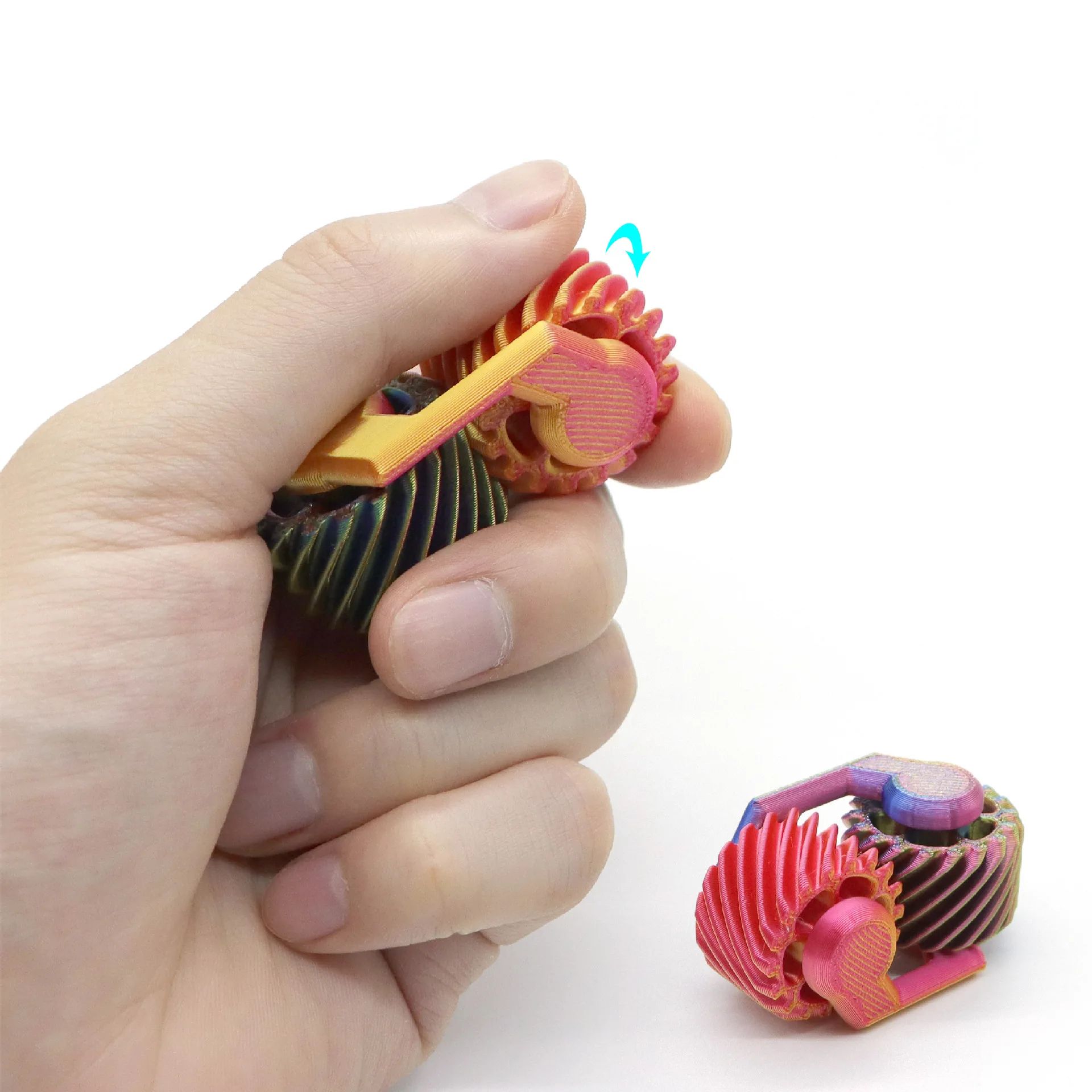 لعبة جيروسكوب صغيرة ثلاثية الأ - مراجعة 3D Printing Gears وسعره